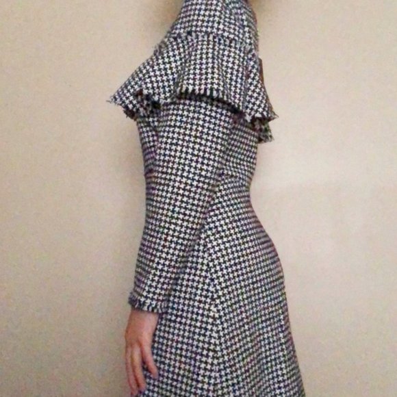 Black and White Houndstooth Flounce Dress - Picture 3 of 11